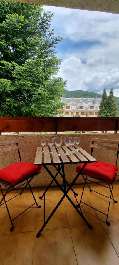 Apartmán Rincon De Lierde Villanúa Exteriér fotografie