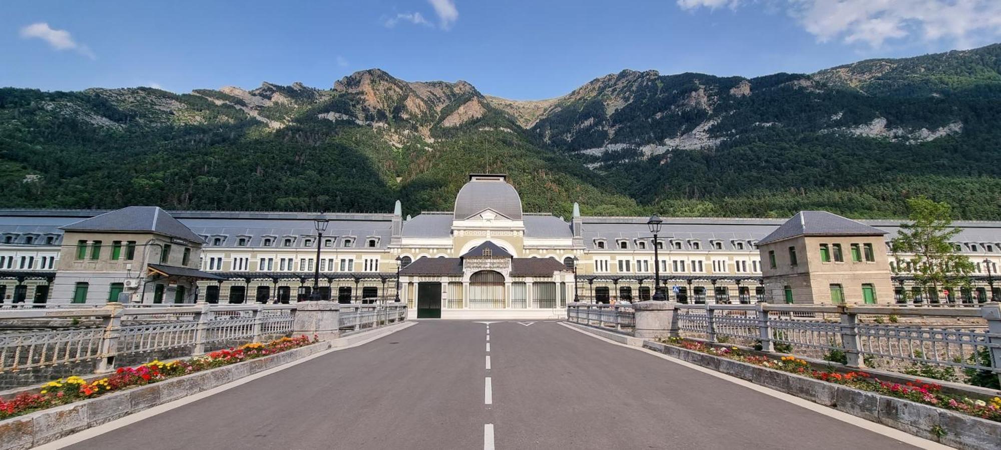 Apartmán Rincon De Lierde Villanúa Exteriér fotografie